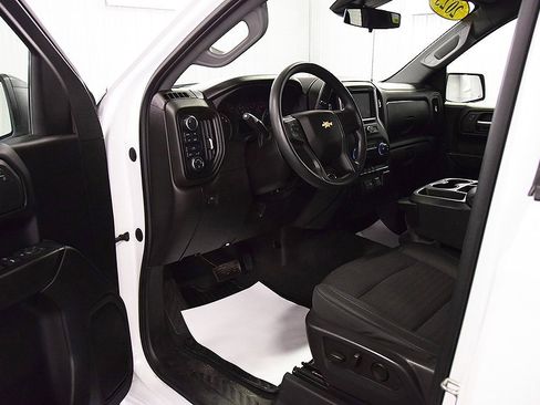 Used 2023 Chevrolet Silverado 1500 Custom image 14