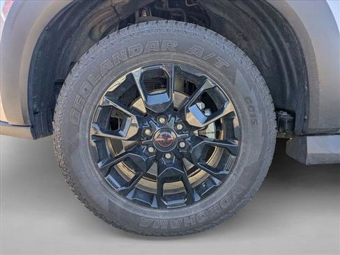 Used 2025 Nissan Armada PRO-4X w/ Pro-4X Premium Package AWD/4WD image 18