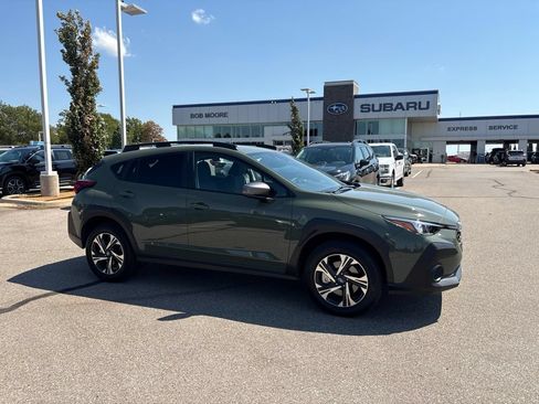 Used 2026 Subaru Crosstrek 2.5i Premium w/ Crosstrek Mirror Package AWD/4WD image 1