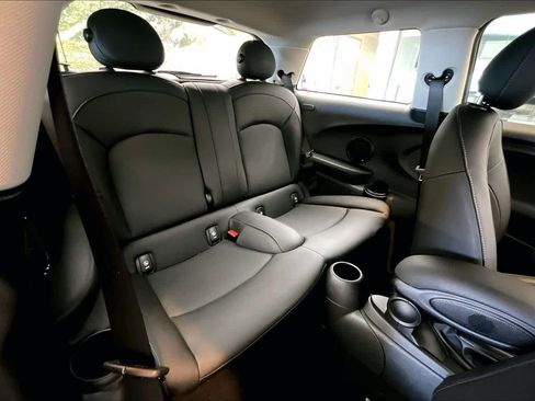 Used 2024 MINI Cooper 2-Door Hardtop w/ Storage Package FWD image 19