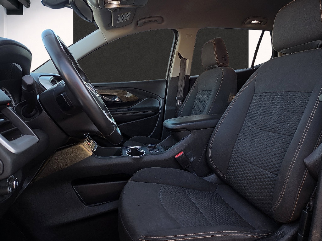 Used 2018 GMC Terrain SLE w/ Driver Convenience Package FWD image 12