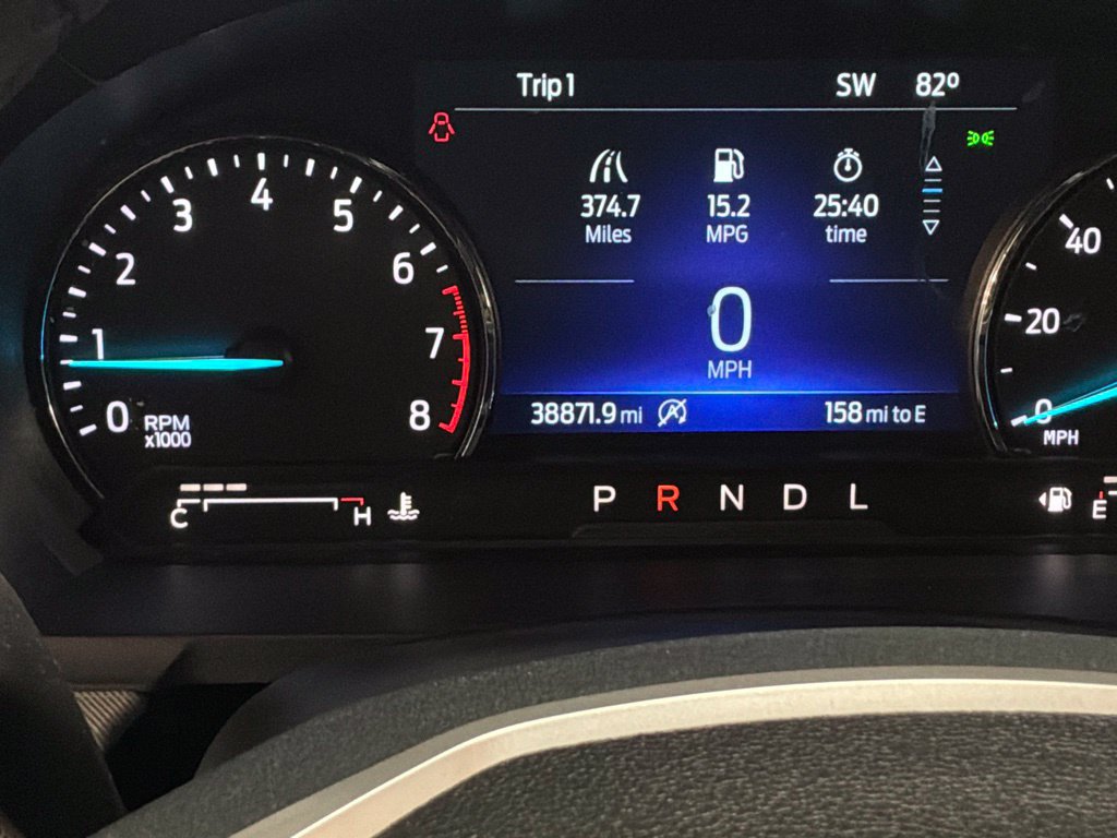 Used 2023 Ford Explorer XLT w/ Equipment Group 202A AWD/4WD image 14