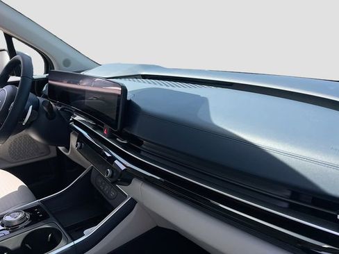 New 2026 Kia Carnival SX Prestige FWD image 33