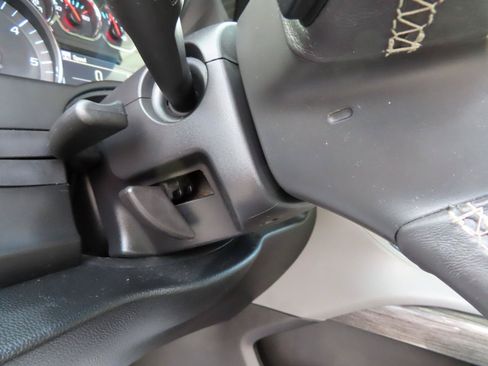 Used 2015 Chevrolet Tahoe LT AWD/4WD image 67