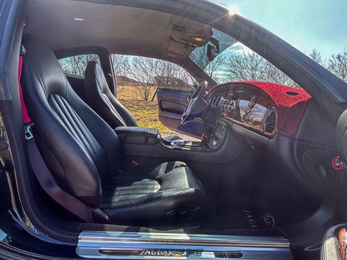 Used 1998 Jaguar XK8 Coupe image 38