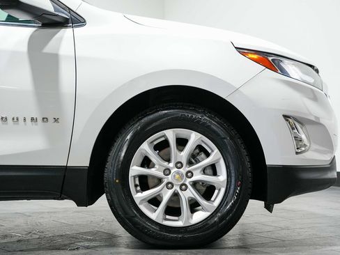 Used 2019 Chevrolet Equinox LT FWD image 10