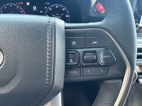 Used 2025 Toyota Tacoma TRD Off-Road AWD/4WD image 24