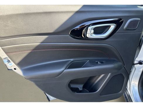 New 2026 Jeep Compass Trailhawk w/ Sun, Sound & Navigation Group image 20