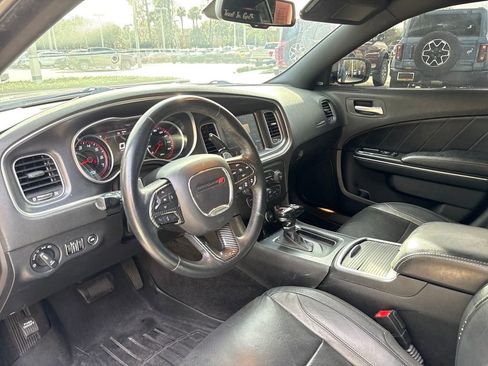 Used 2015 Dodge Charger R/T w/ Plus Group image 6