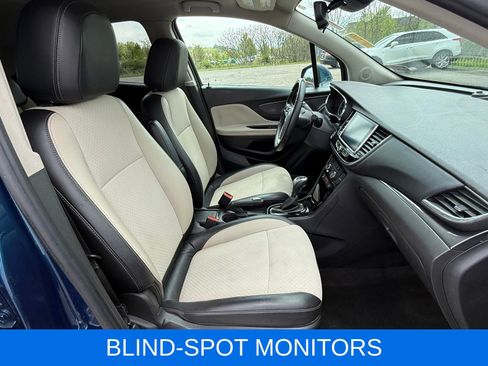 Used 2020 Buick Encore Preferred w/ Safety Package AWD/4WD image 17