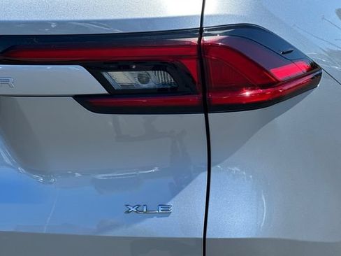 Certified 2025 Toyota Grand Highlander FWD image 34
