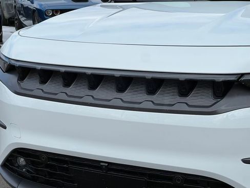 Used 2024 Jeep Wagoneer Launch Edition image 47