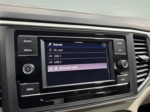 Used 2022 Volkswagen Atlas SE FWD image 20