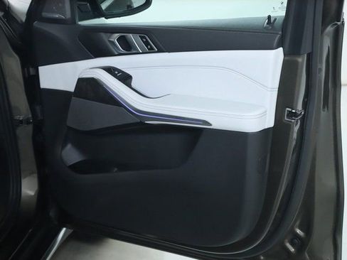 Certified 2024 BMW X5 xDrive40i w/ Premium Package image 34