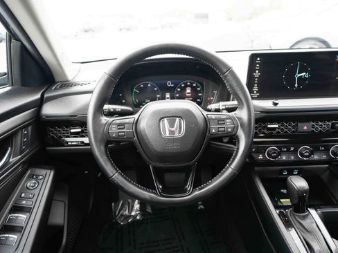 Used 2025 Honda Accord EX-L image 21