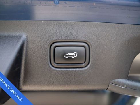 Used 2023 Hyundai Tucson Limited image 11