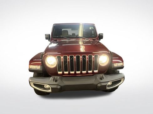 Used 2021 Jeep Gladiator Overland AWD/4WD image 10