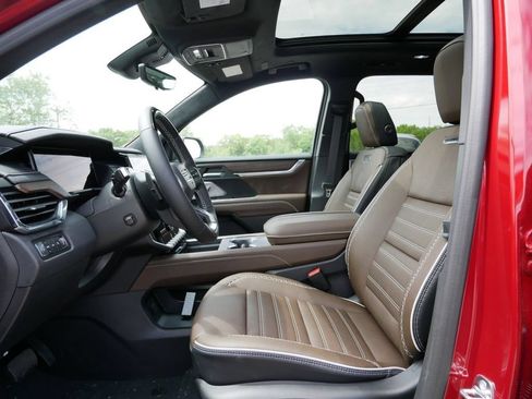 New 2026 GMC Acadia Denali Ultimate AWD/4WD image 7