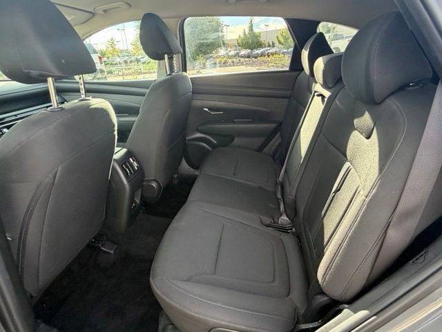 Used 2025 Hyundai Tucson SEL AWD/4WD image 27