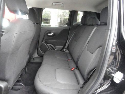 Used 2020 Jeep Renegade Sport w/ Sport Appearance Group AWD/4WD image 9