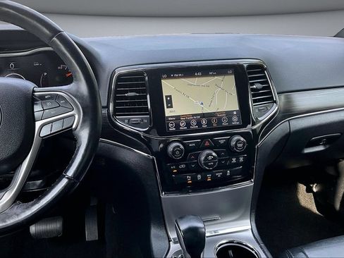 Used 2021 Jeep Grand Cherokee Limited AWD/4WD image 9
