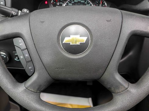 Used 2018 Chevrolet Express 3500 LT w/ LT Preferred Equipment Group RWD image 21