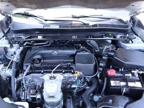Used 2015 Acura TLX FWD image 9