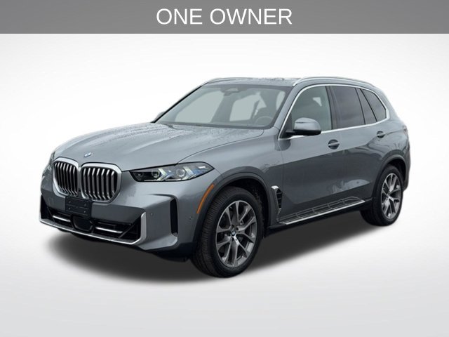 Used 2024 BMW X5 xDrive40i AWD/4WD image 3