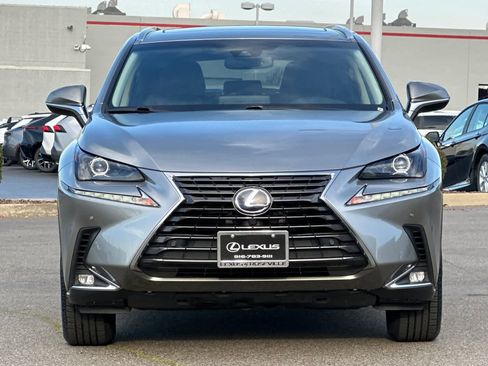 Used 2018 Lexus NX 300h AWD image 10