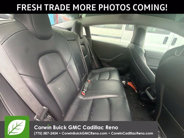 Used 2018 Tesla Model 3 Long Range RWD image 5