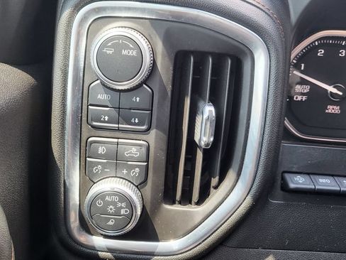 Used 2020 GMC Sierra 1500 AT4 w/ Technology Package AWD/4WD image 34