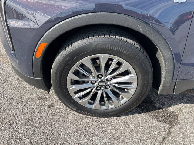 Used 2024 Cadillac XT4 Premium Luxury FWD image 11