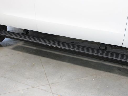 New 2026 Lincoln Navigator Reserve AWD/4WD image 12