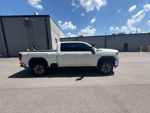 Used 2022 GMC Sierra 2500 AT4 w/ Gooseneck/5TH Wheel Package AWD/4WD image 2