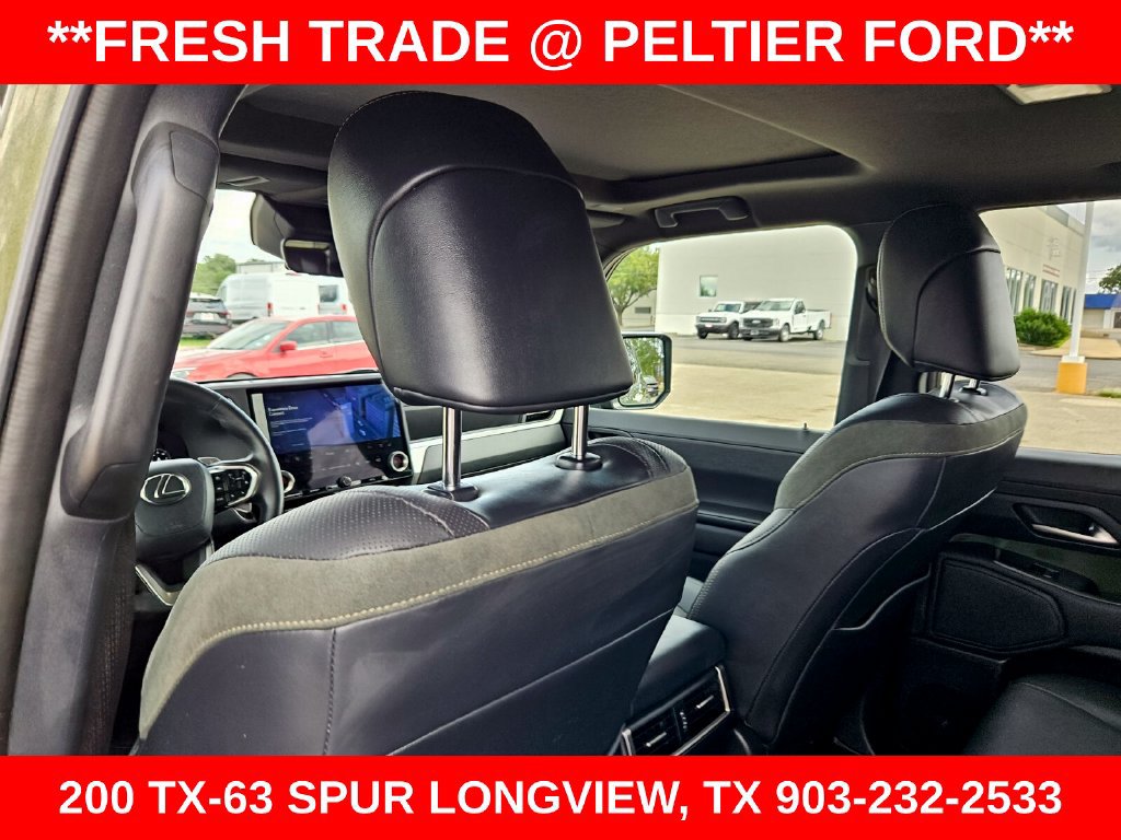 Used 2024 Lexus GX 550 AWD/4WD image 21