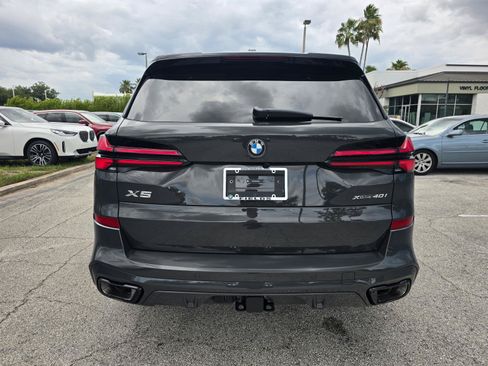 New 2026 BMW X5 xDrive40i w/ M Sport Package AWD/4WD image 4