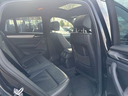 Used 2018 BMW X4 M40i image 25