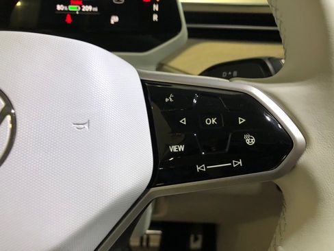 New 2025 Volkswagen ID. Buzz Pro S Plus image 23