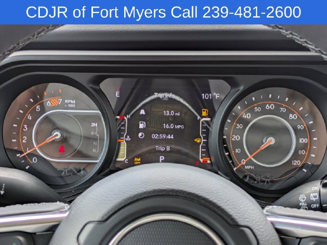 New 2026 Jeep Wrangler Unlimited Sahara AWD/4WD image 21