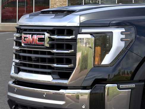 New 2026 GMC Sierra 2500 SLT w/ SLT Premium Package image 13