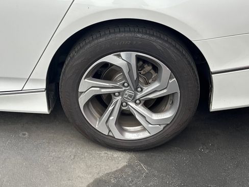 Used 2018 Honda Accord EX-L image 7