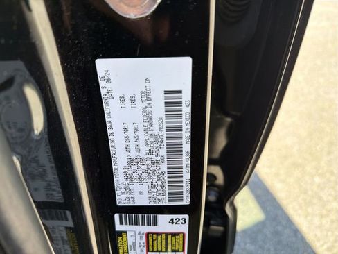 Used 2024 Toyota Tacoma TRD Off-Road image 35