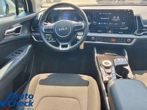 Used 2023 Kia Sportage LX FWD image 16