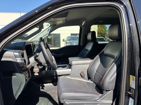 Used 2025 Ford F250 Lariat AWD/4WD image 20