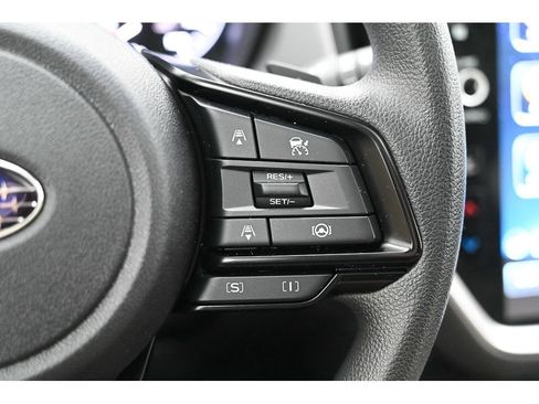 Used 2025 Subaru Crosstrek 2.0i Premium image 23