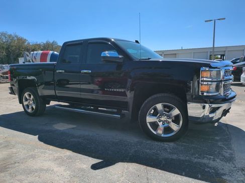 Used 2015 Chevrolet Silverado 1500 LT image 2