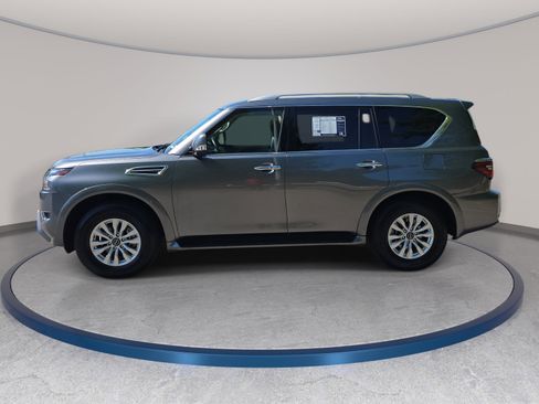 Used 2024 Nissan Armada SV AWD/4WD image 7