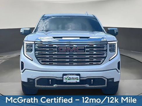 Used 2024 GMC Sierra 1500 Denali AWD/4WD image 2