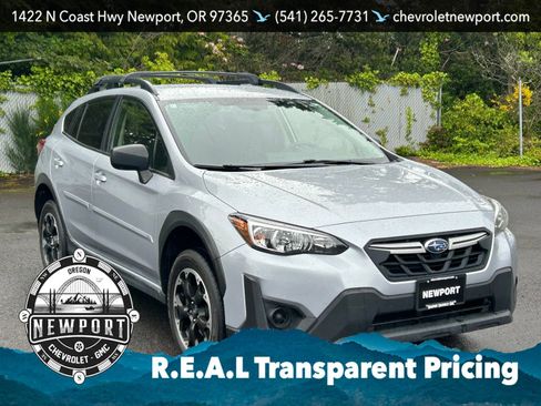 Used 2023 Subaru Crosstrek 2.0i AWD/4WD image 3