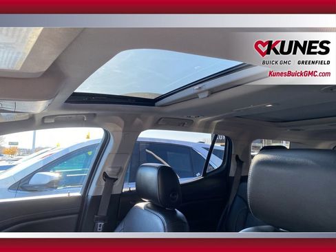 Used 2020 GMC Acadia SLT w/ Premium Package image 19